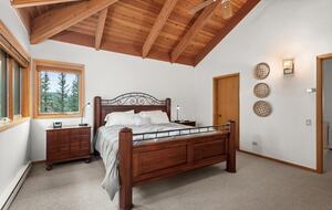 Alpine Elegance | Ski-In Mountain Condo in Snowmass Village - Snowmass, Colorado