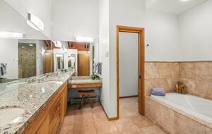 Alpine Elegance | Ski-In Mountain Condo in Snowmass Village - Snowmass, Colorado