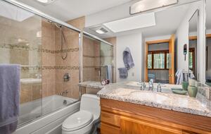 Alpine Elegance | Ski-In Mountain Condo in Snowmass Village - Snowmass, Colorado