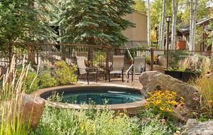 Alpine Elegance | Ski-In Mountain Condo in Snowmass Village - Snowmass, Colorado