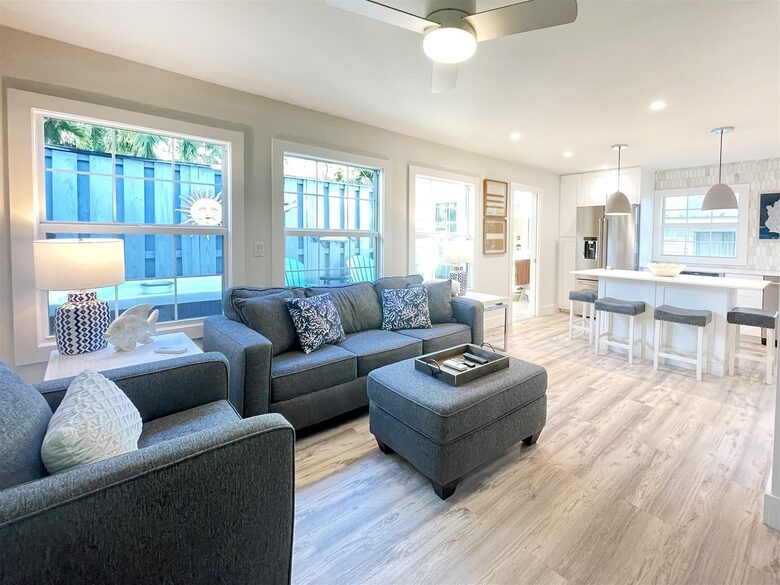 Tropical Elegance with Private Spa Escape - Key West, Florida