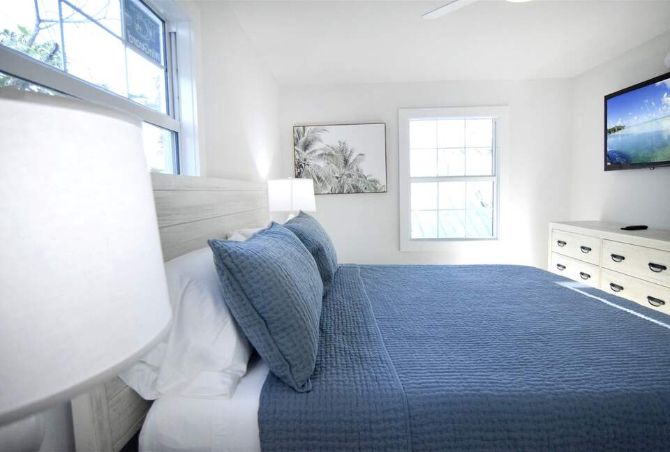 Tropical Elegance with Private Spa Escape - Key West, Florida