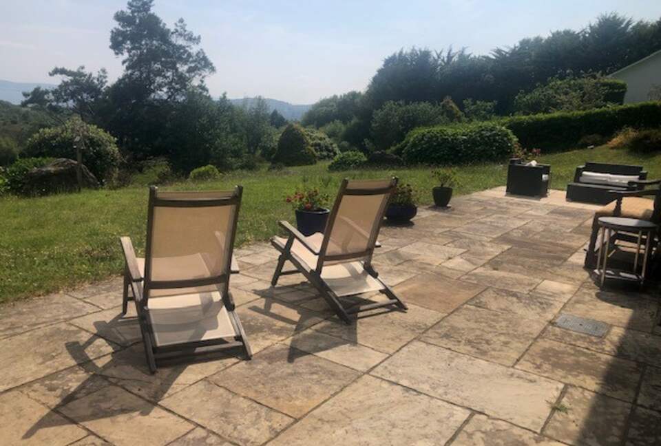A Stone Cottage Amidst Rolling Hills - Glengarriff, Ireland