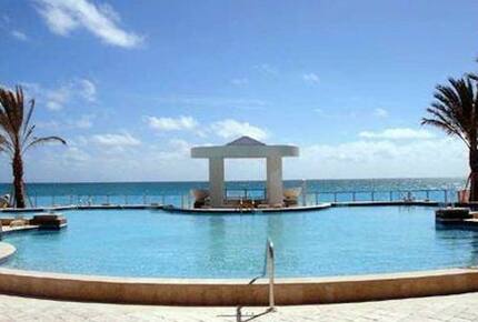 Panoramic Ocean View Charmer