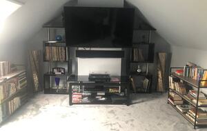 A Stone Cottage Amidst Rolling Hills - Glengarriff, Ireland