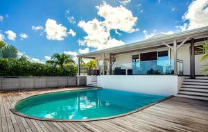 Luxurious Oceanview Villa with Private Pool in Orient Bay - San Martín, Saint Martin (French part)