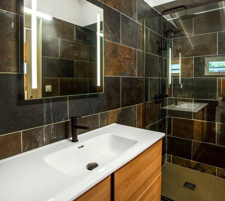 Luxurious Oceanview Villa with Private Pool in Orient Bay - San Martín, Saint Martin (French part)