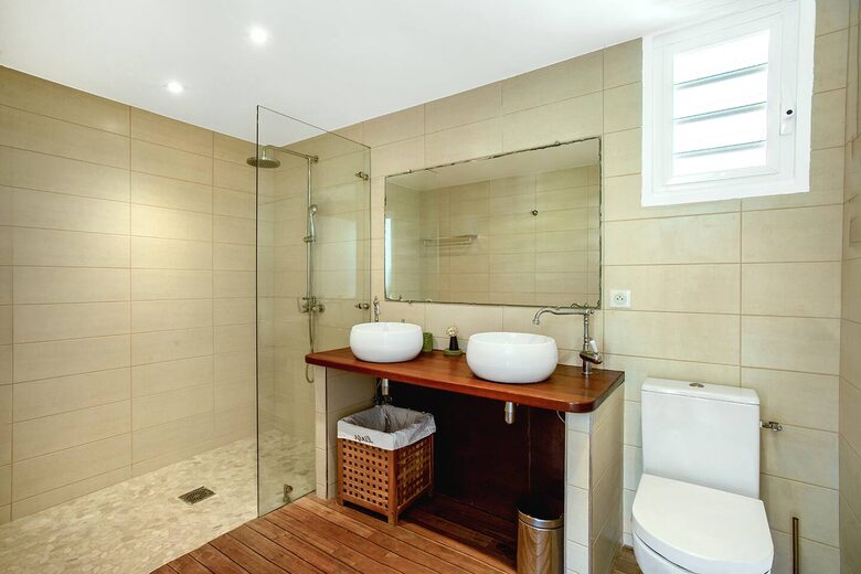 Luxurious Oceanview Villa with Private Pool in Orient Bay - San Martín, Saint Martin (French part)