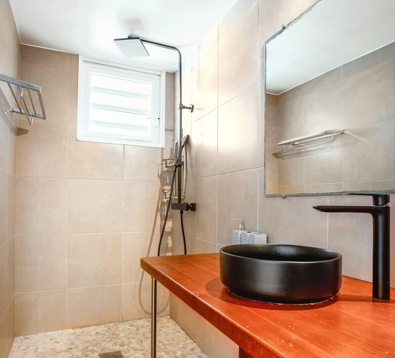 Luxurious Oceanview Villa with Private Pool in Orient Bay - San Martín, Saint Martin (French part)