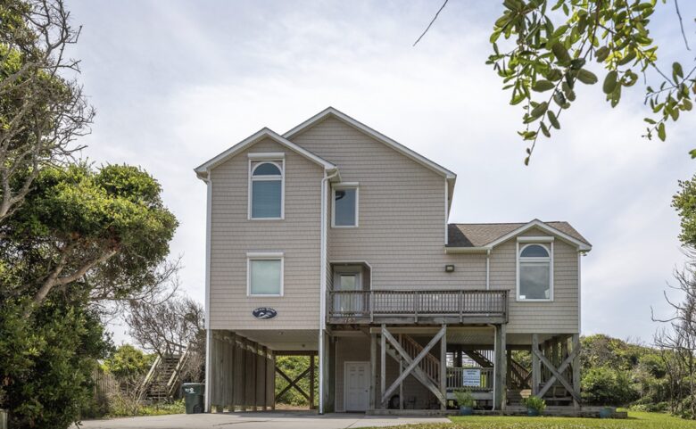 Oceanfront Elegance on the Crystal Coast - Indian Beach, North Carolina