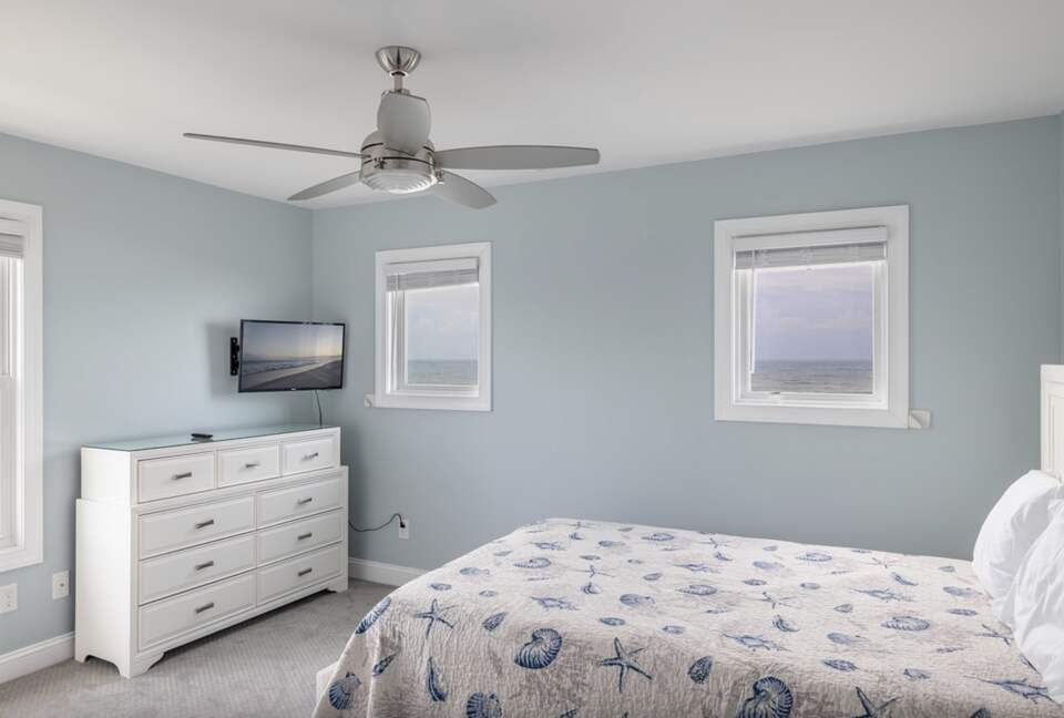 Oceanfront Elegance on the Crystal Coast - Indian Beach, North Carolina