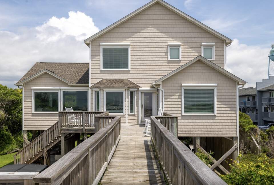 Oceanfront Elegance on the Crystal Coast - Indian Beach, North Carolina
