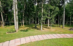 Nine-Bedroom Getaway with Expansive Grounds - Potomac, Maryland