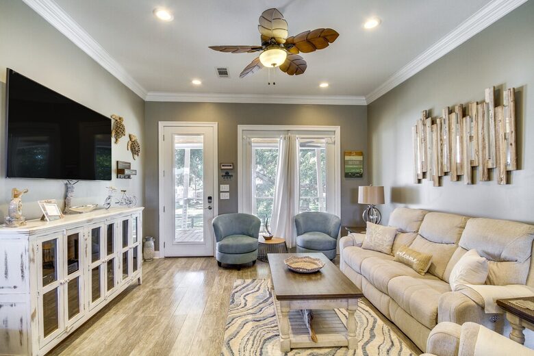 Charming Gulfport Beachside Retreat - Gulfport, Mississippi