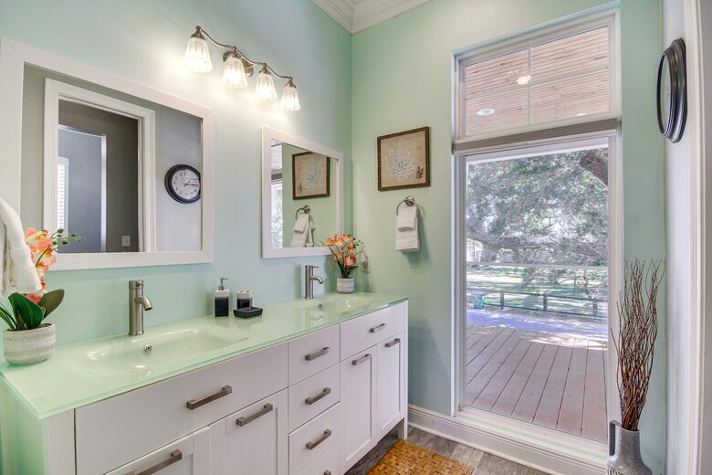 Charming Gulfport Beachside Retreat - Gulfport, Mississippi