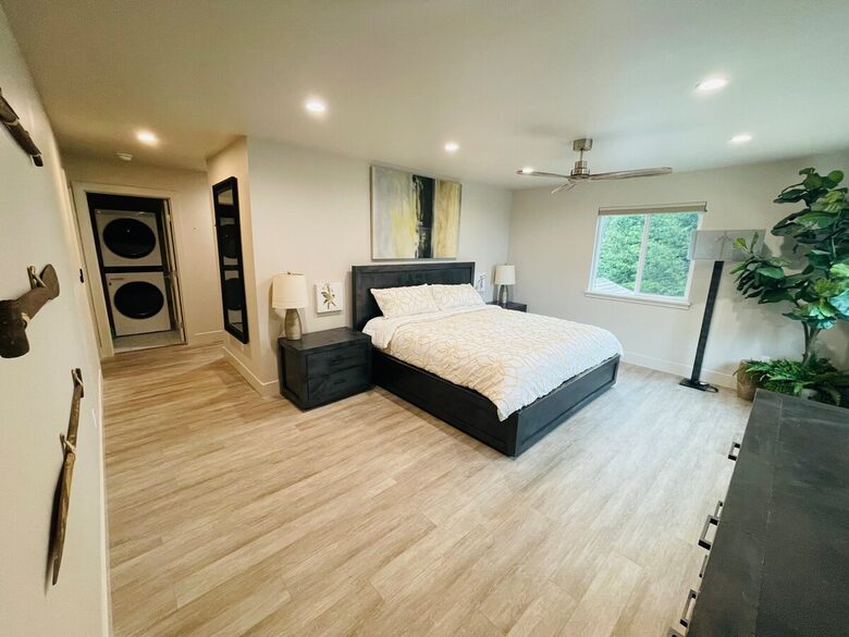 Quaker Hill Hideout | Renovated Forest Retreat Near Scotts Flat Lake - Nevada City, California