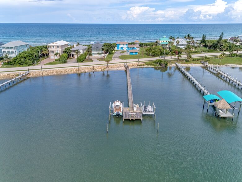 River-to-Sea Escape on Ambersands Beach - Vero Beach, Florida