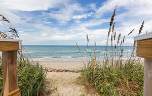 River-to-Sea Escape on Ambersands Beach - Vero Beach, Florida