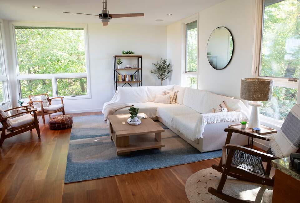 Luxury Lakehouse on Lake Wissota - Chippewa Falls, Wisconsin