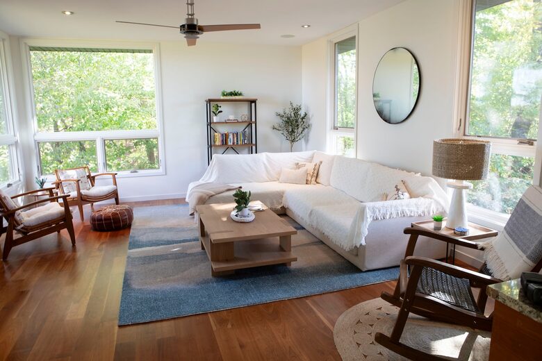 Luxury Lakehouse on Lake Wissota - Chippewa Falls, Wisconsin