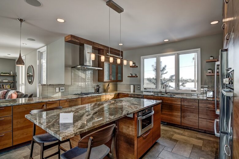 Luxury Lakehouse on Lake Wissota - Chippewa Falls, Wisconsin