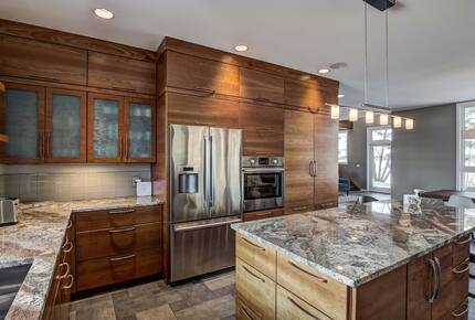 Luxury Lakehouse on Lake Wissota - Chippewa Falls, Wisconsin