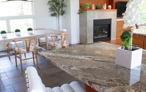 Luxury Lakehouse on Lake Wissota - Chippewa Falls, Wisconsin