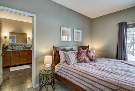 Luxury Lakehouse on Lake Wissota - Chippewa Falls, Wisconsin