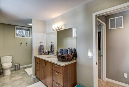 Luxury Lakehouse on Lake Wissota - Chippewa Falls, Wisconsin