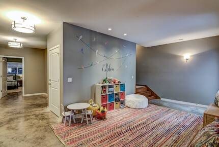 Luxury Lakehouse on Lake Wissota - Chippewa Falls, Wisconsin