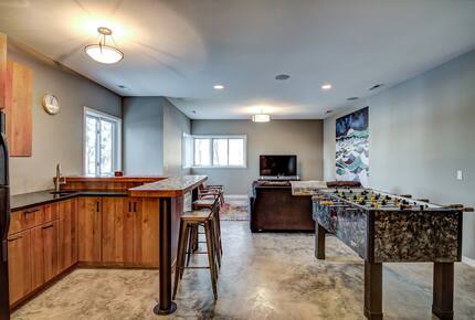 Luxury Lakehouse on Lake Wissota - Chippewa Falls, Wisconsin