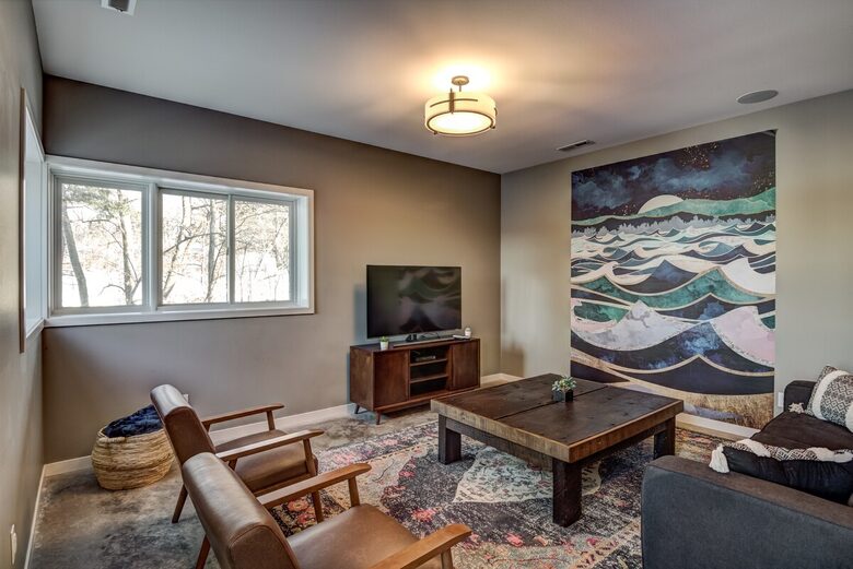 Luxury Lakehouse on Lake Wissota - Chippewa Falls, Wisconsin