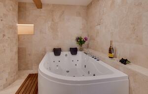 The Old Chapel & Spa - Whitby, United Kingdom