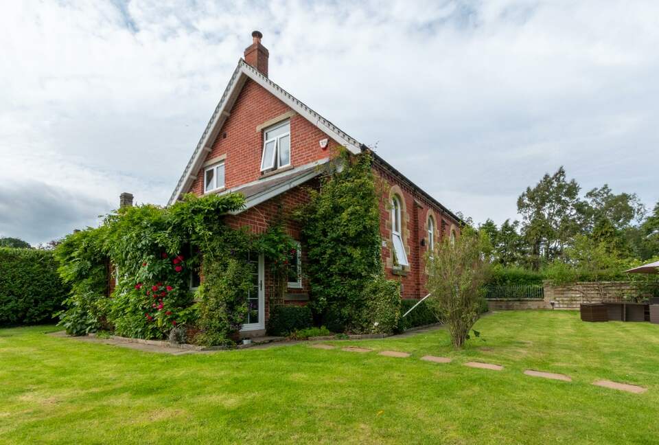 The Old Chapel & Spa - Whitby, United Kingdom