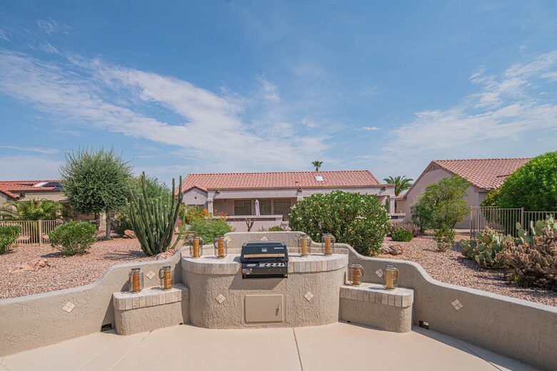Charming Arizona Retreat with Private Yard - Surprise, Arizona