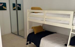 Elegant Coastal Retreat with Pool and Game Room - North Avoca, Australia