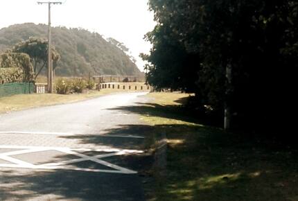 Coastal Retreat Steps from Matapouri Beach - Matapouri, New Zealand