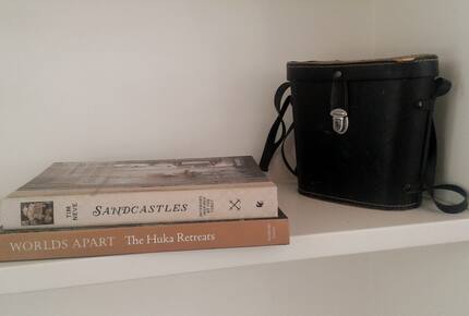 Coastal Retreat Steps from Matapouri Beach - Matapouri, New Zealand