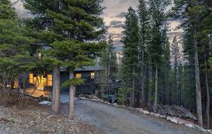 Charming Colorado Retreat Near Private Lakes & Trails - Idaho Springs, Colorado
