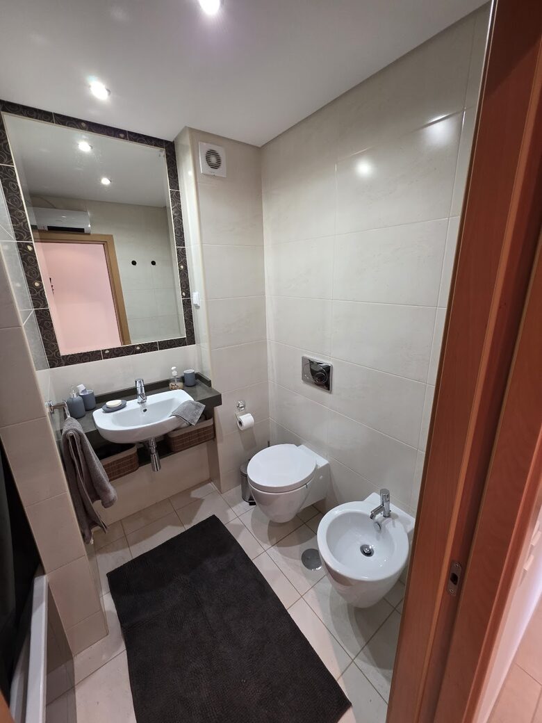 Stylish Algarve Escape near Praia da Rocha - Portimão, Portugal