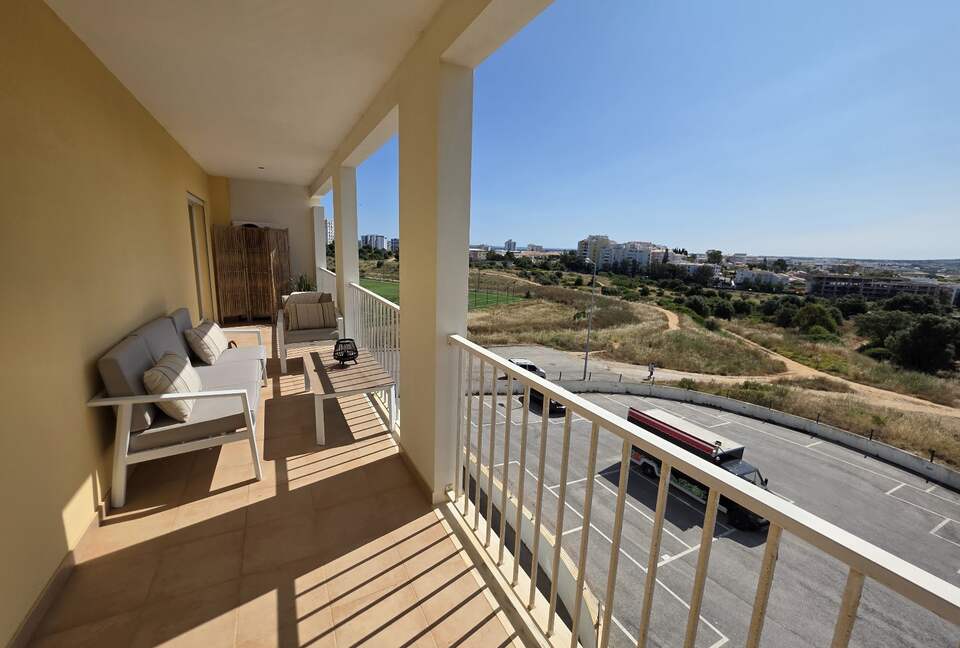 Stylish Algarve Escape near Praia da Rocha - Portimão, Portugal