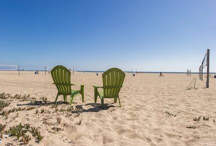 Premier Oceanfront Living in Santa Monica - Santa Monica, California