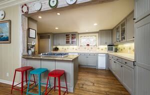 Premier Oceanfront Living in Santa Monica - Santa Monica, California