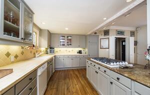 Premier Oceanfront Living in Santa Monica - Santa Monica, California