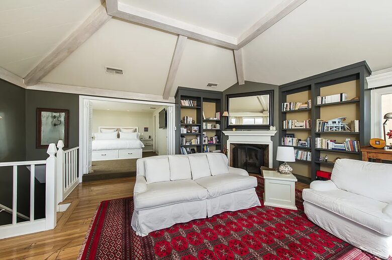 Premier Oceanfront Living in Santa Monica - Santa Monica, California