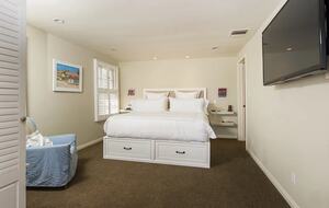 Premier Oceanfront Living in Santa Monica - Santa Monica, California