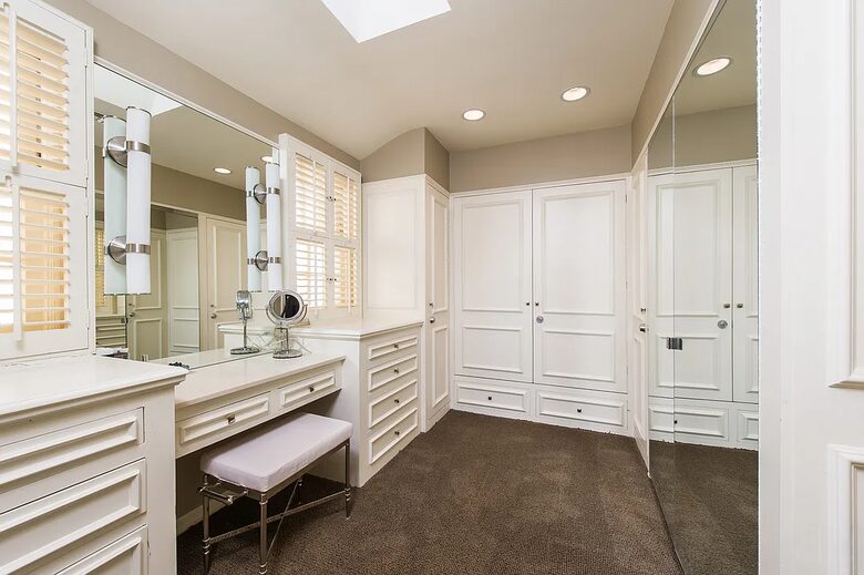 Premier Oceanfront Living in Santa Monica - Santa Monica, California