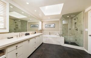 Premier Oceanfront Living in Santa Monica - Santa Monica, California