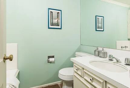 Premier Oceanfront Living in Santa Monica - Santa Monica, California