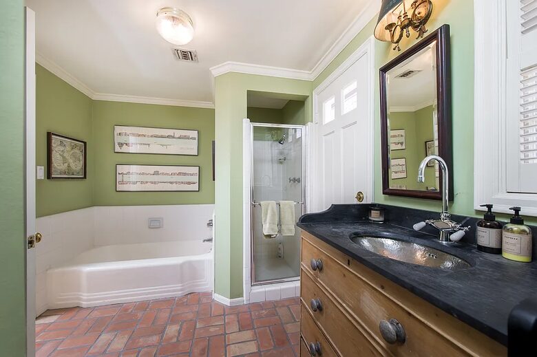 Premier Oceanfront Living in Santa Monica - Santa Monica, California